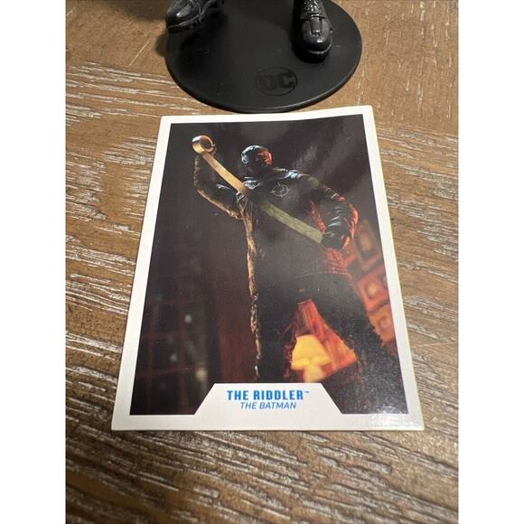 DC Multiverse The Batman The Riddler Edward Norton Action Figure with data card - Picture 2 of 16